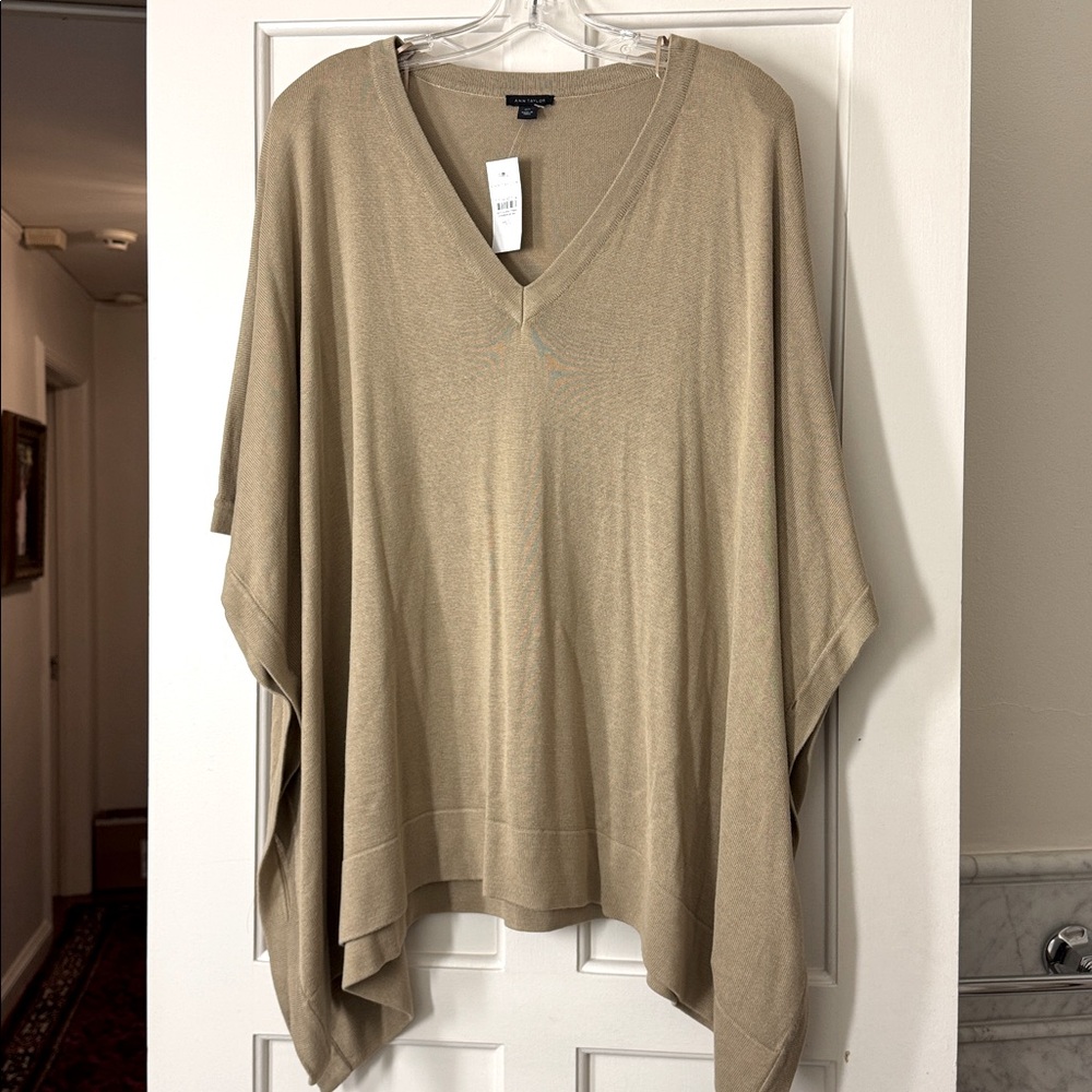 Ann Taylor poncho cape 570628 size medium/large